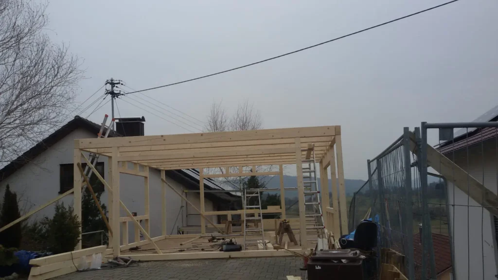 Garage und Carport