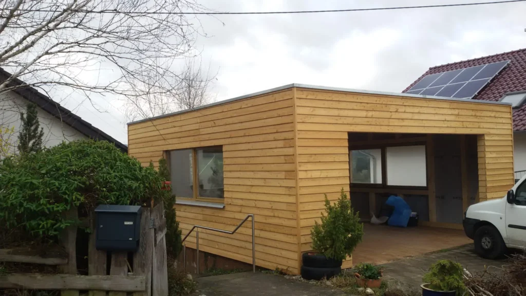 Garage und Carport